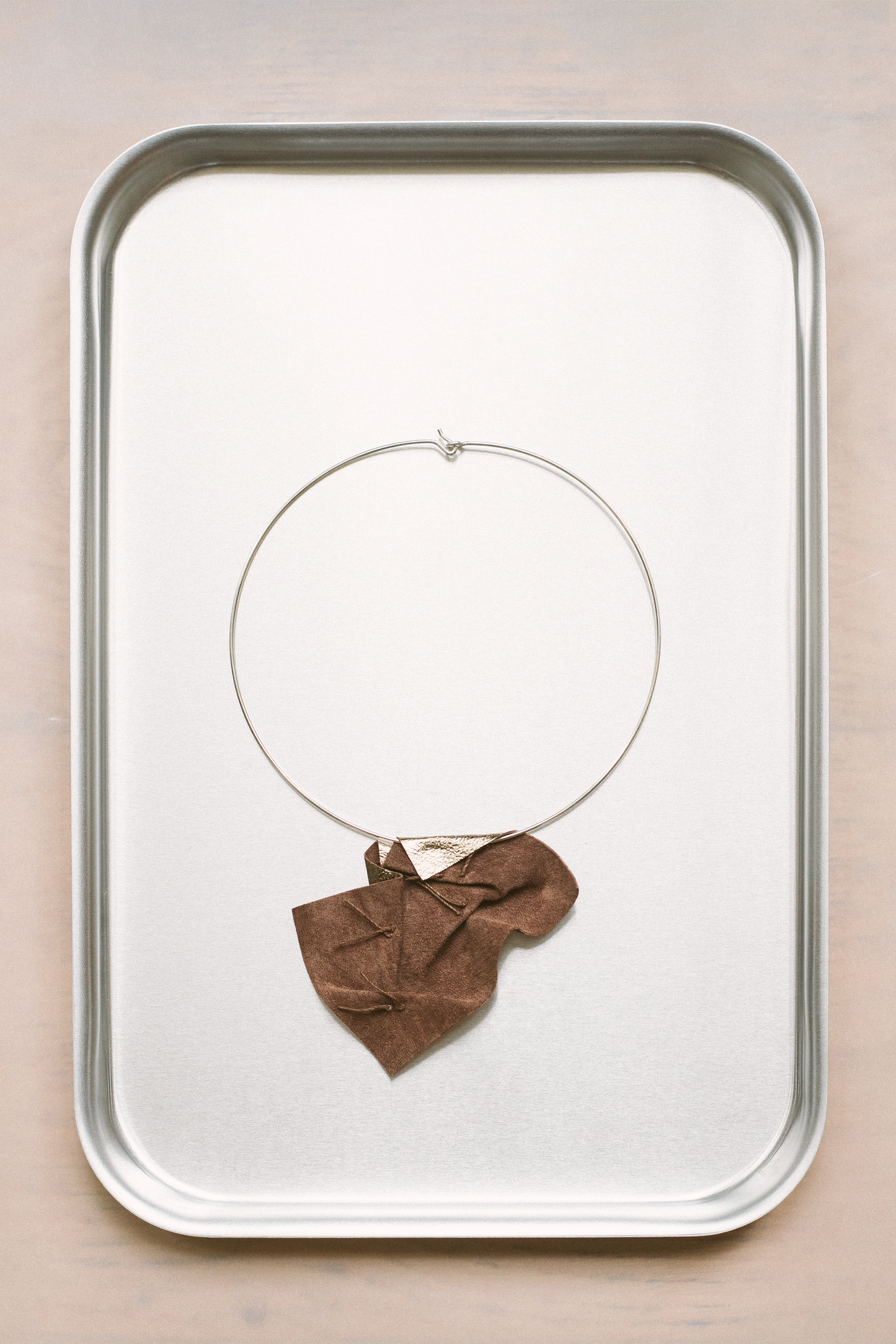 Pizi Fold Choker in Bronze